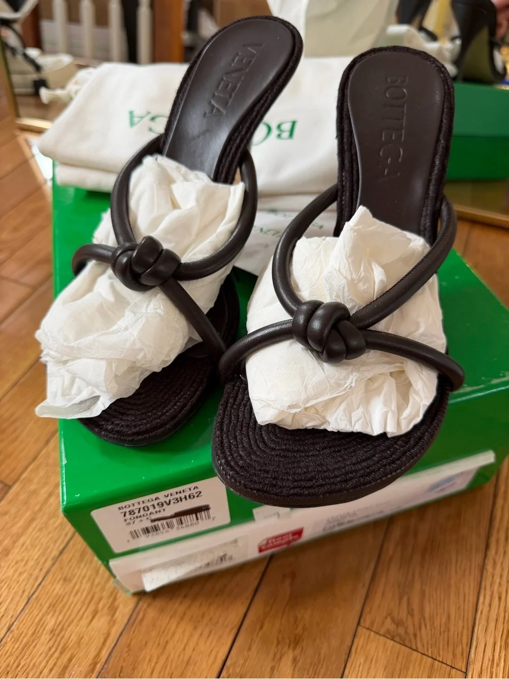 NWB Bottega Veneta Blink Jute-Trimmed Leather Brown Sandals ~ Size 37.5 / 7.5 US - Picture 13 of 13